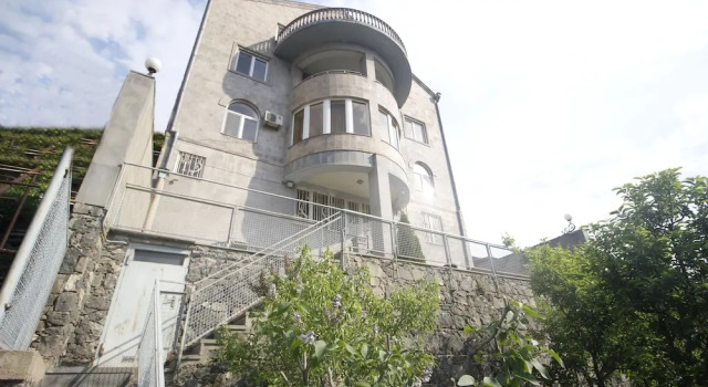 Vacation Home Sweet Home, Reservar Hotel Hotéis em Erevan com piscina, Piscina