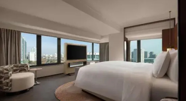 Люкс Deluxe 上海昆仑华亭宾馆 The Kunlun Hua Ting Hotel & Towers,Shanghai
