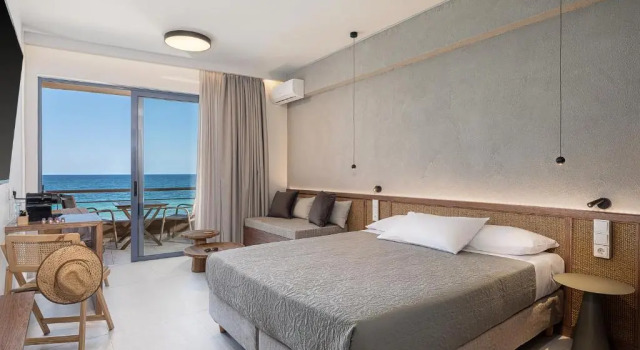 Студия Nais Apartments & Studios