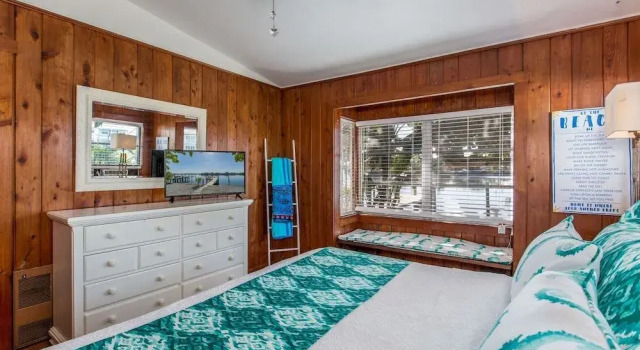 Coastal Escape - Indian Rocks Beach 2 Bedroom Apts by Redawning
