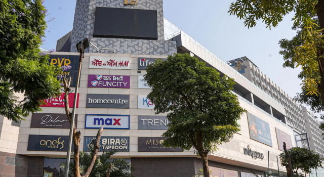 Radisson Red Chandigarh Mohali, Rezerwuj Hotel Mohali Punjab