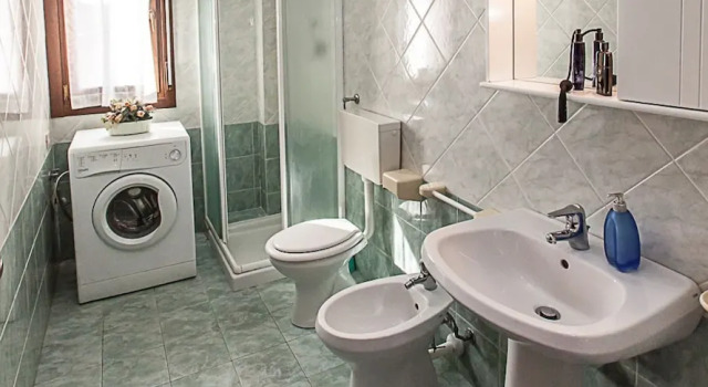 Апартаменты Seaside Serenity Flat With Outdoor Pool