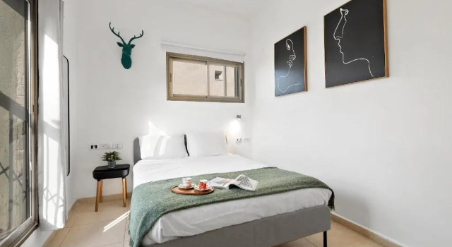 Апартаменты Deluxe Design Apartments by the Beach in TLV