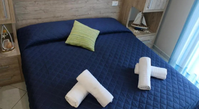 Трёхместный номер Standard с балконом Hotel Adigrat