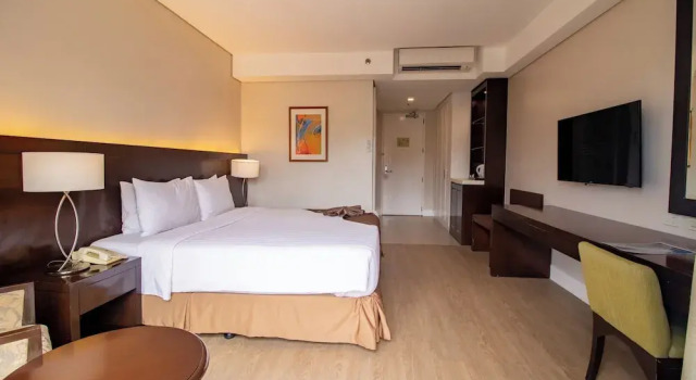 Номер Standard с балконом Harolds Hotel Cebu