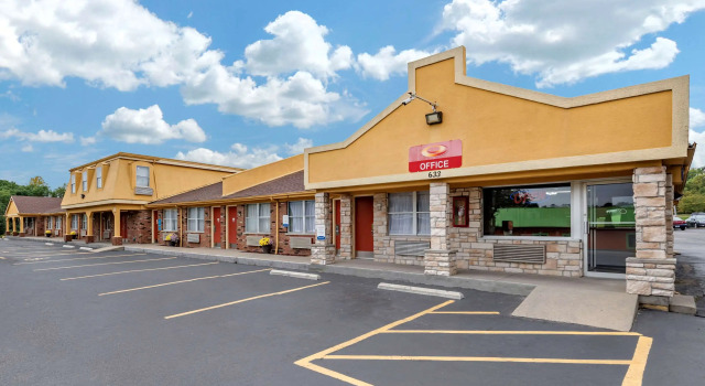 Econo Lodge Erlanger - Cincinnati Airport, Rezervovat Hotel Erlanger Northern Kentucky River Region