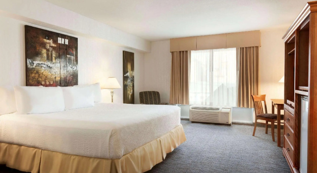 Двухместный номер Standard Days Inn by Wyndham Niagara Falls Centre St By the Falls