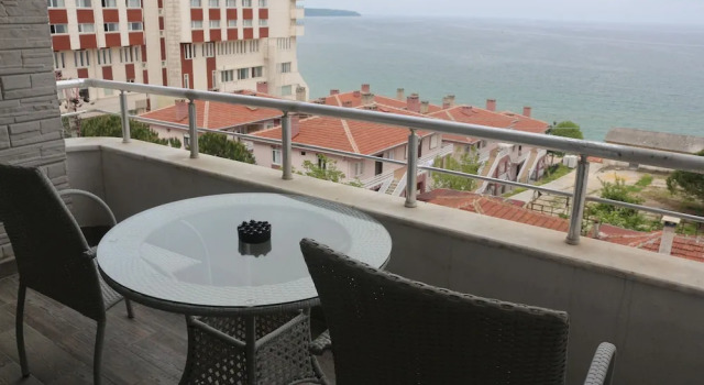 Двухместный номер Deluxe с балконом и с видом на море Longoz Hotel