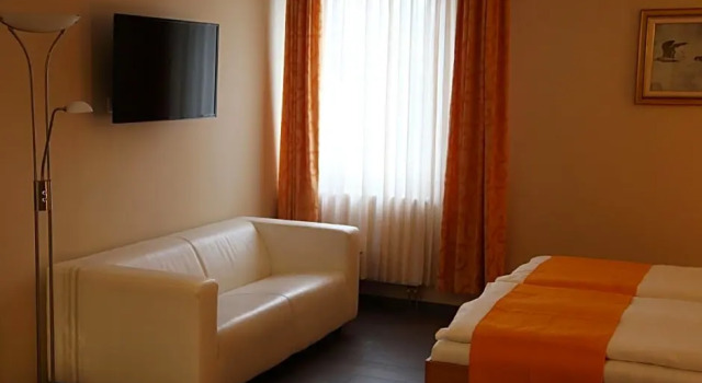 myCITYHOTEL, Prenota Hotel Hotel a Turingia con parcheggio, Parcheggio