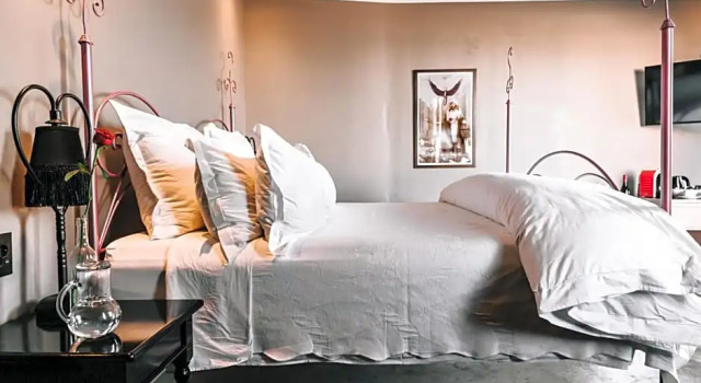 Номер Comfort Grand Cafe & Rooms