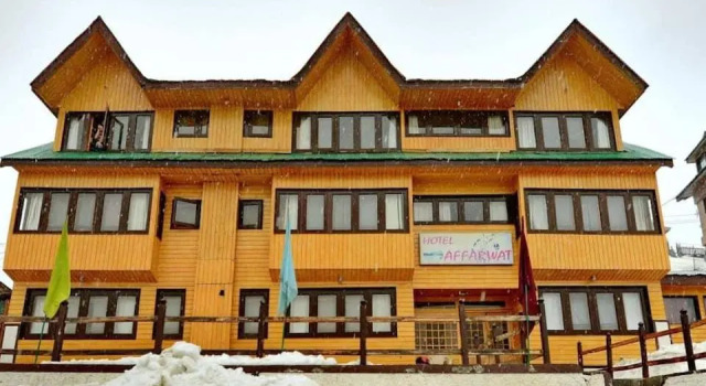Hotel Affarwat, Забронировать Отель Отели Jammu & Kashmir Ski 3 звезды, 3*