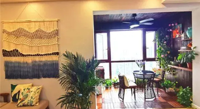 Guilin Enjoying Garden Homestay (Times Fenglin Business and Trade City Fuyi Homeland), Забронировать Отель Отели Гуанси-Чжуанский автономного района с парковкой, Парковка