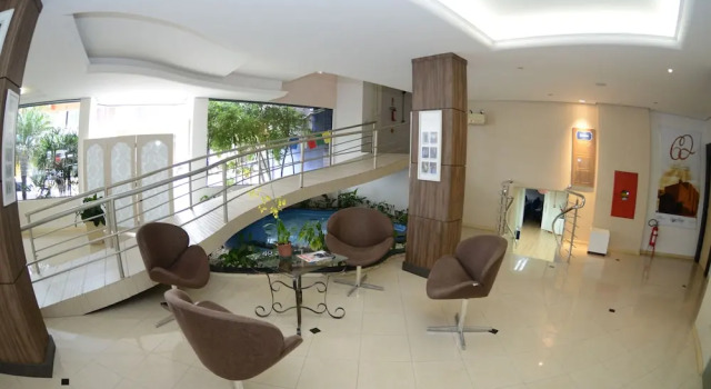 Center Hotel