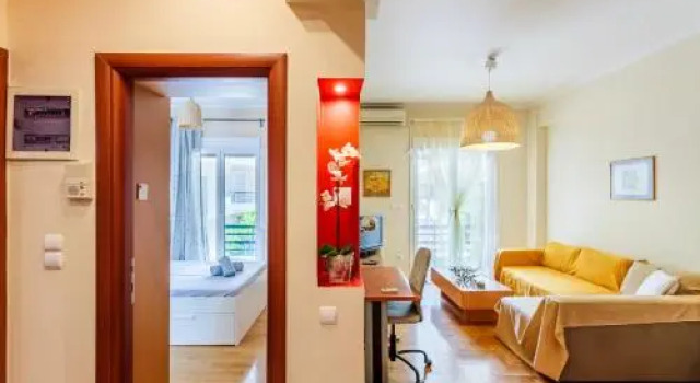 Athens Strawberry Studio - Cosy City Nest