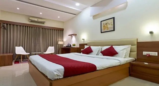 Hotel Sai Deluxe, Забронировать Отель Отели штата Махараштры 3 звезды, 3*
