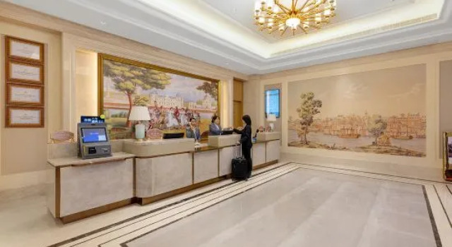 Vienna Hotel (Tianjin National Convention and Exhibition Center Avenue of Stars), Rezerwuj Hotel Hotele w Tianjin Province z parkingiem, Parking