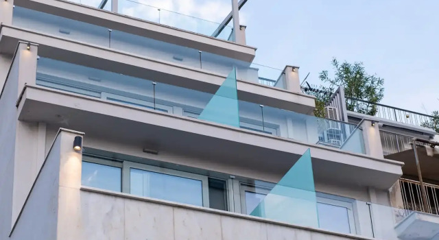 Enattica Suites, Забронировать Отель Афины Острова Саронического залива - Аттика, рядом с Омония