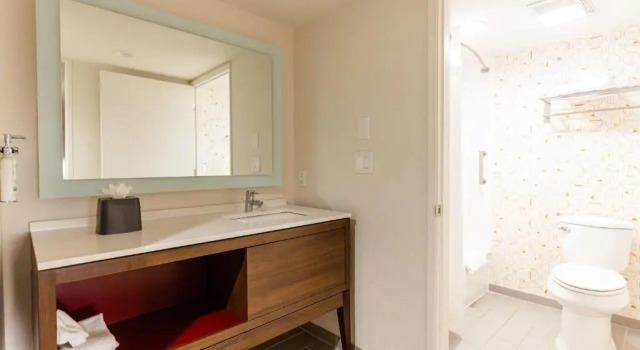 Четырёхместный номер Standard Holiday Inn Rancho Cordova - Northeast Sacramento by IHG