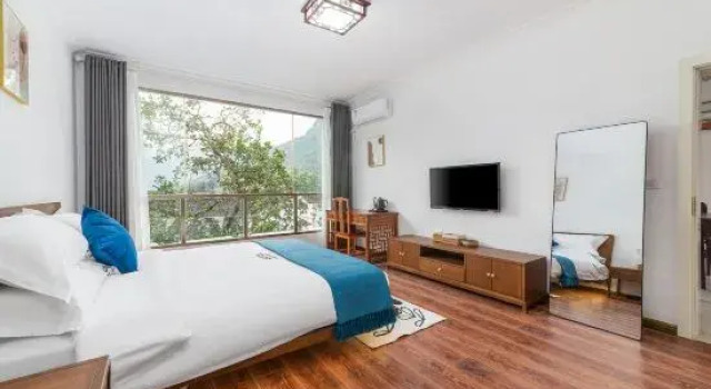 Люкс с 3 комнатами Fanjing Mountain Four Courtyard Homestay