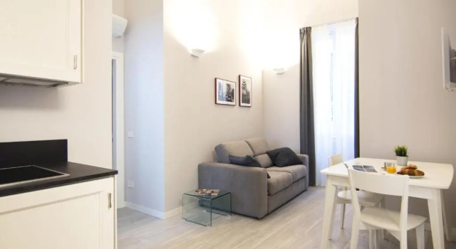 Люкс LA QUADRA SUITES - The super central apartments in Iseo, with daily housekeeping included