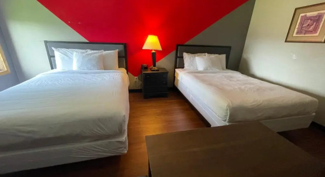 Люкс Sunnyside Inn and Suites