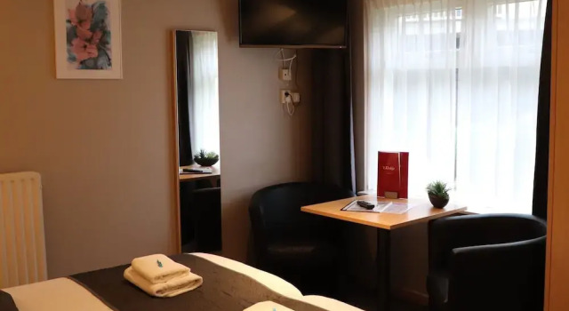Студия Standard с балконом Hotel Restaurant t Klokje
