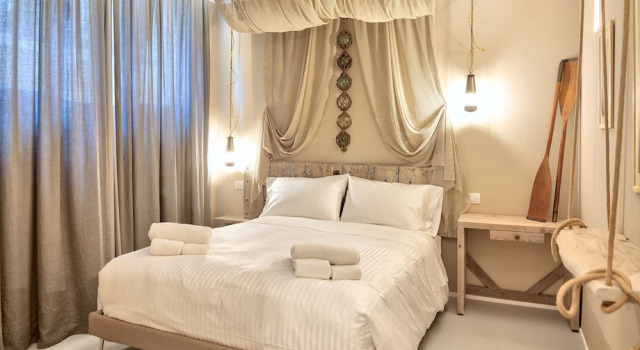 Номер Deluxe AMare Luxury Rooms