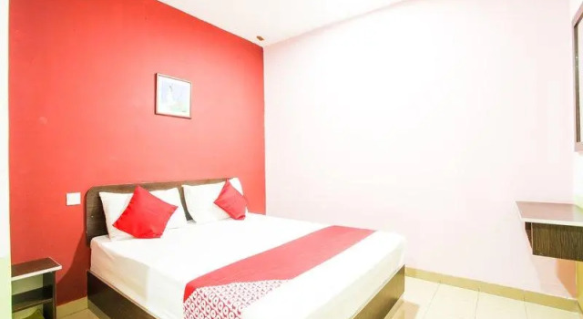 Люкс Standard OYO 89539 Hotel Siswa