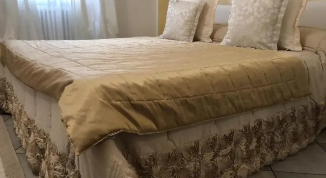 Apartment Suite House