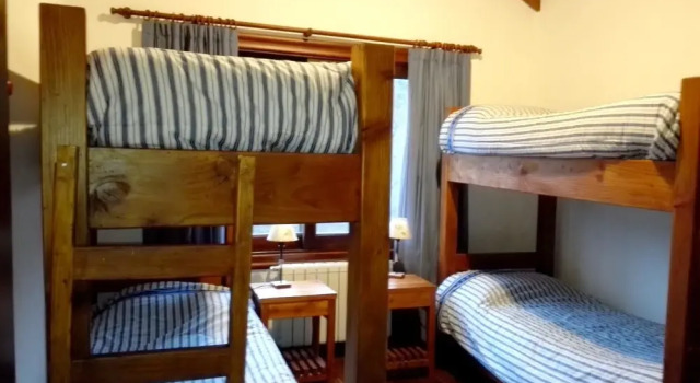 House With 6 Bedrooms in San Carlos de Bariloche, With Wonderful Mount, Забронировать Отель Отели Рио-Негро с парковкой, Парковка