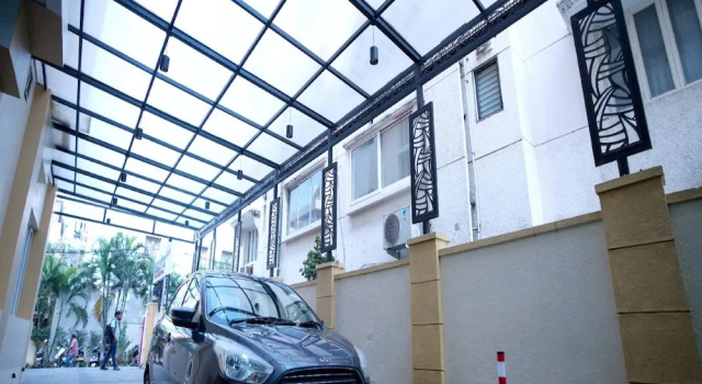 Blossoms Hotel & Service Apartments, Забронировать Апартаменты/квартира Отели штата Тамилнада с завтраком, Завтраки