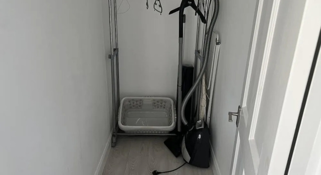 Remarkable 1-bed Outhouse Studio in Dagenham