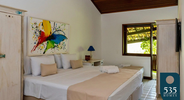 Oasis na Vila de Praia do Forte Casa 4 suítes., Забронировать Отель Прайя-ду-Форте 