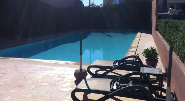 Résidence Les Hauts de Taghazout, Rezerwuj Hotel Hotele w Souss-Massa-Draa z basenem, Basen