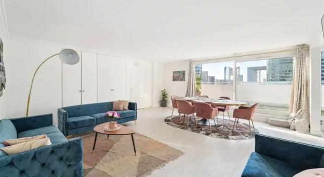Exceptional Terrace apt - La D Fense - Bail Mob, Book Apartment Courbevoie La Défense