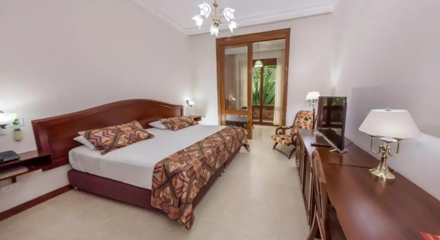 Полулюкс Hotel Guadalajara