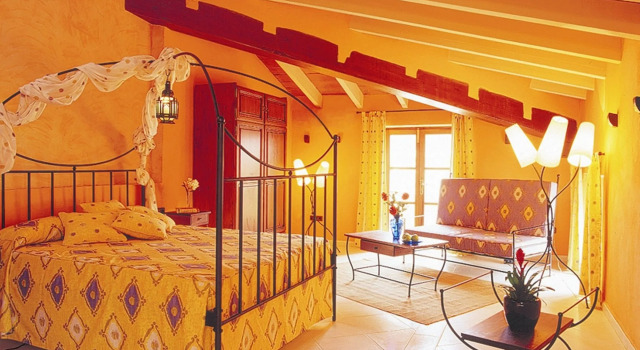 Palacio Sant Salvador, Book Hotel Artá Majorca