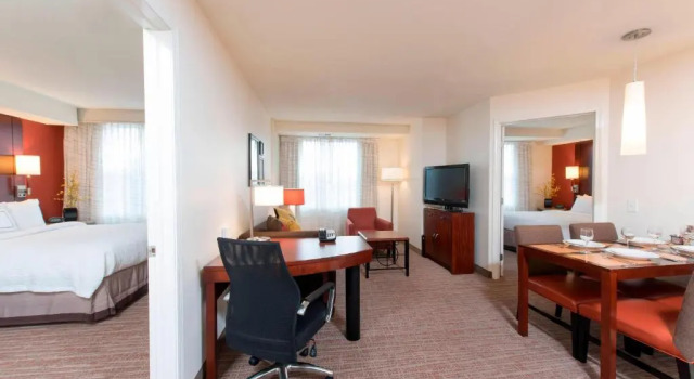 Люкс с 2 комнатами Residence Inn Marriott Moline