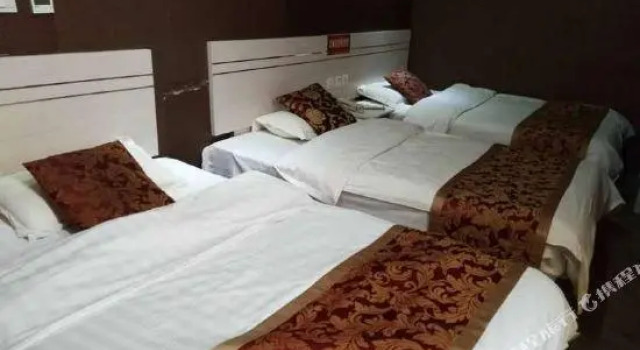 Great Wall Express Hotel (Linzhou Yaocun), Rezervovat Hotel An-jang Henan