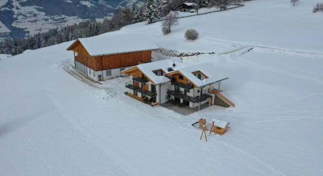 Platiederhof, Забронировать Отель Отели Лайон с парковкой, Парковка