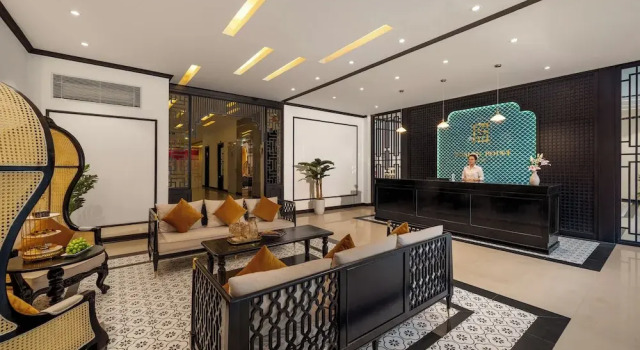 Hoan Cau Hotel