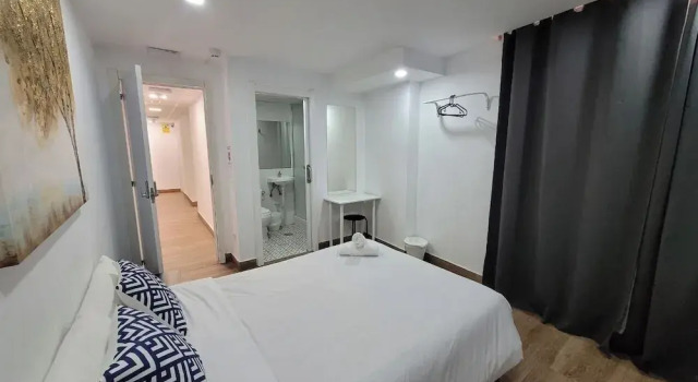 Номер Economy AYZ Elcano - Auto check-in property