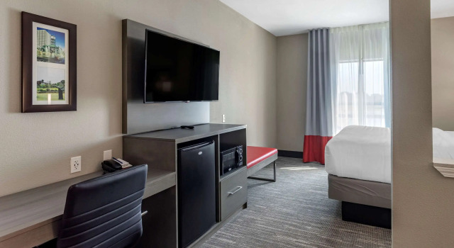 Двухместный люкс Comfort Inn & Suites Olive Branch Old Towne