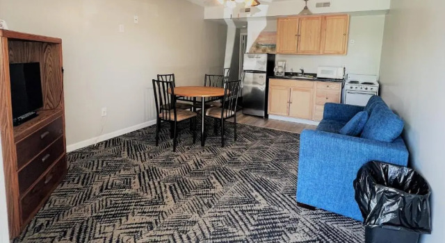 Апартаменты Цокольный этаж Sand Dollar Motel