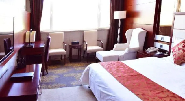 Люкс Ningxia Travel Investment Yuanfeng Hotel