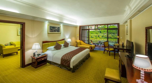Phoenix City Hotel, Rezervovat Hotel Hotely v Guangdong s bazénem, Bazén
