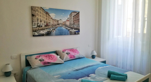 Люкс Trieste Center Rooms & Apartments - Fiori di Trieste