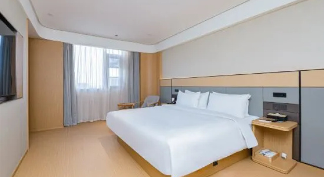 Люкс Deluxe JI Hotel