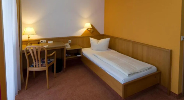 Hotel Sonneck, Book Hotel Schwabisch Hall Swabian Forest