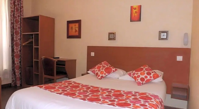 Номер Standard Hôtel de la Place des Alpes